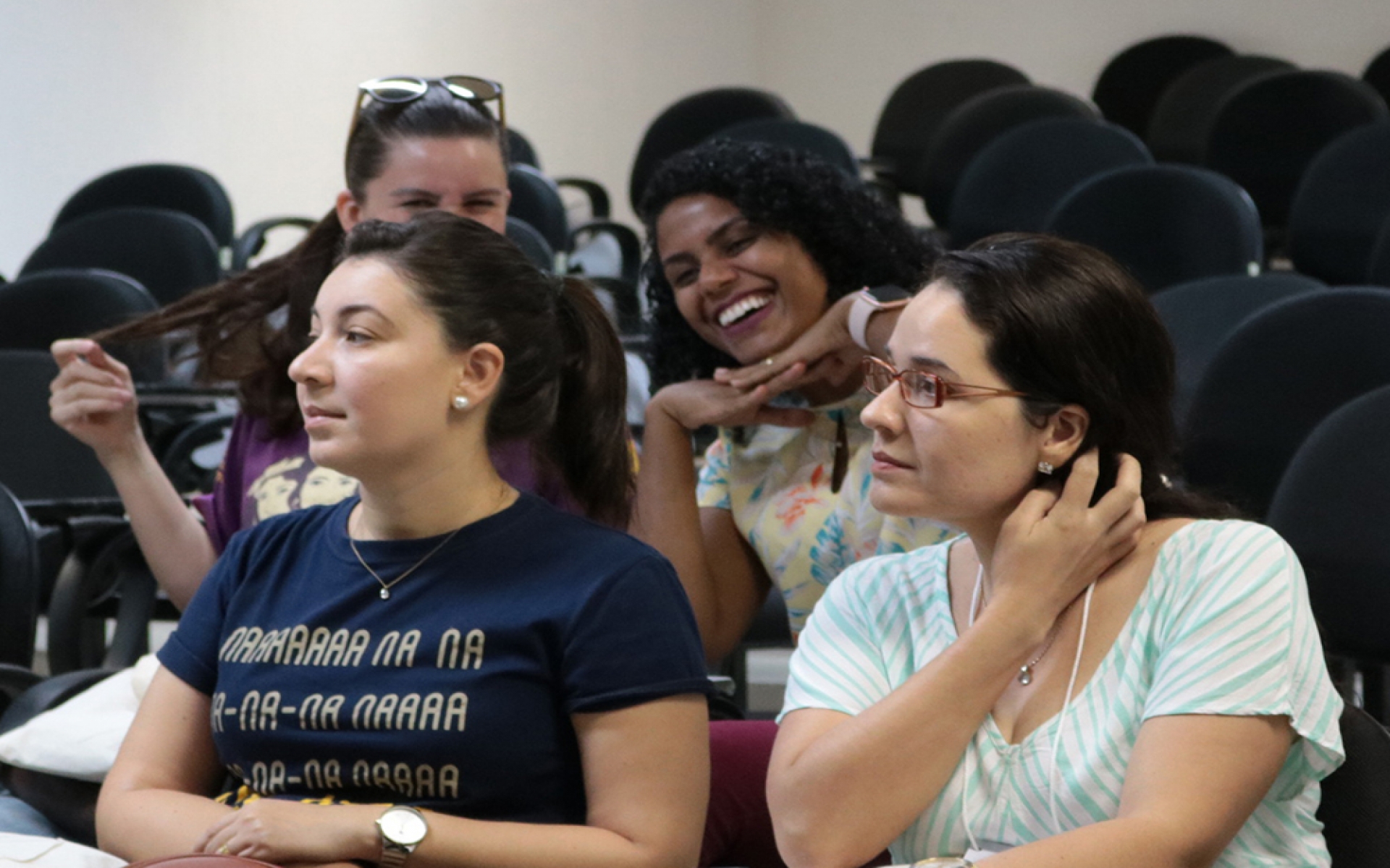 Mulheres no Automobilismo: a luta de uma minoria por representatividade e  igualdade - Lab Notícias